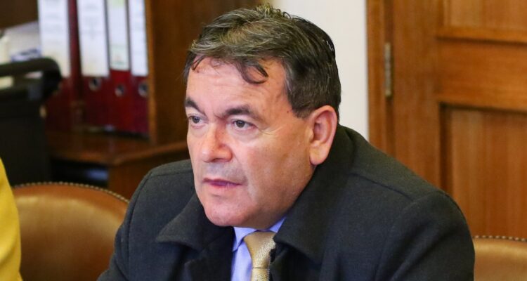 Diputado Juan Carlos Beltrán se mantiene en reposo tras resultar lesionado en accidente de tránsito
