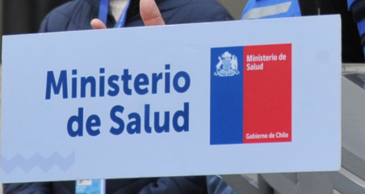A casi 2 meses de renuncia de exseremi de Salud Los Ríos: funcionarios piden se designe nuevo titular