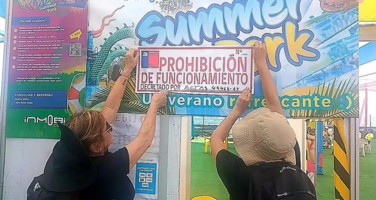 Prohíben funcionamiento de parque acuático en Antofagasta: niño sufrió problema en la piel