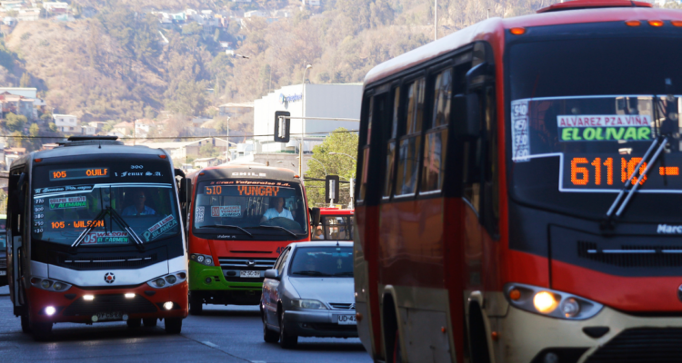 Autoridades preparan vuelta a clases con refuerzo en transporte público en el Gran Valparaíso