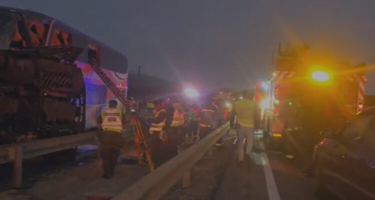 Ministro Daza manifiesta que hace 20 años que no ocurre un accidente como el de la Ruta 5 Norte