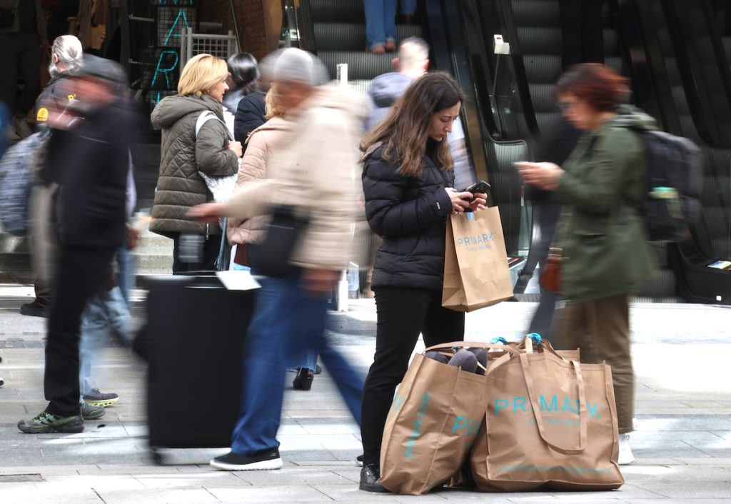 El calvario de los adictos a las compras: “El día 15 ya no tenía un duro”