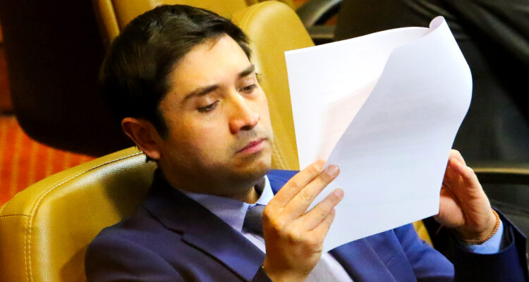 Diputado Calisto recurrirá a la Suprema para evitar su desafuero en causa por presunto fraude al fisco