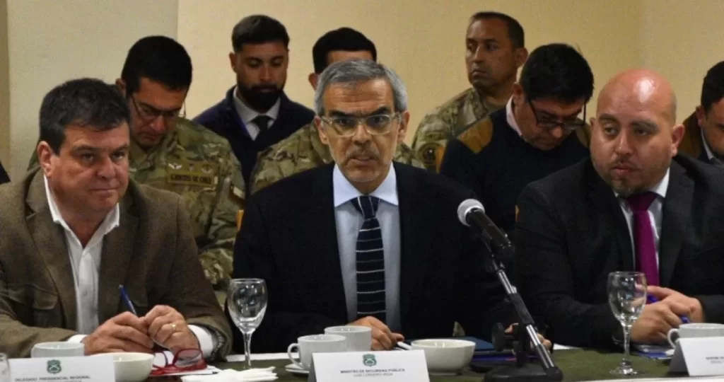 Cordero descarta toque de queda en La Araucanía por ola de atentados: esas medidas "no son necesarias"