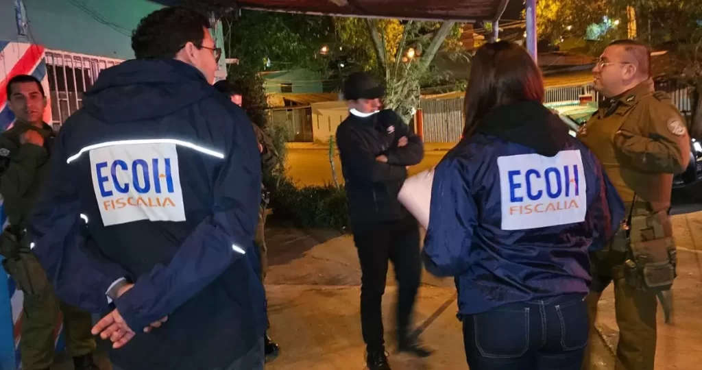 Investigan hallazgo de cuerpo de un hombre en plena vía pública de Copiapó: fue herido con arma blanca