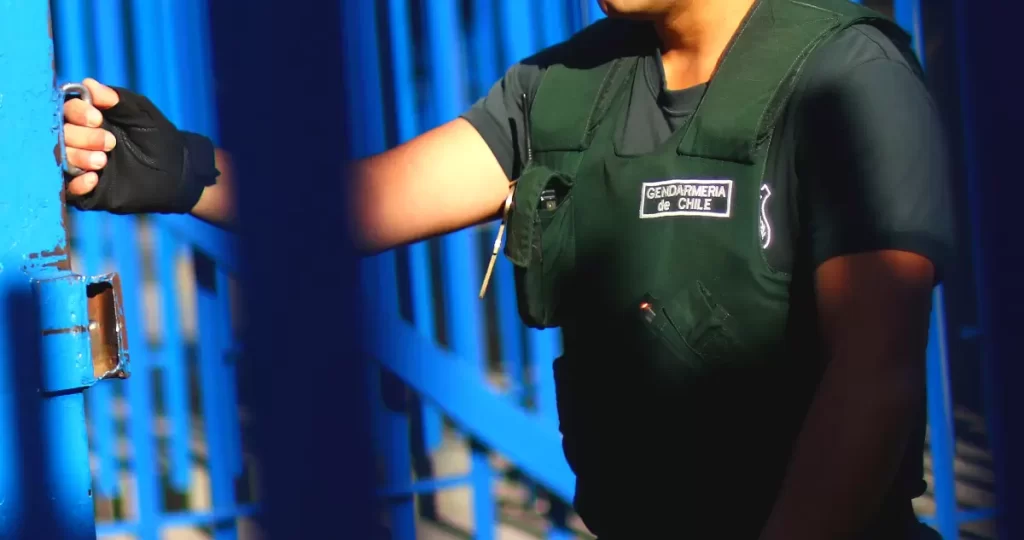 "Operación Apocalipsis": Fiscalía asesta mayor golpe anticorrupción carcelaria y sacude a Gendarmería