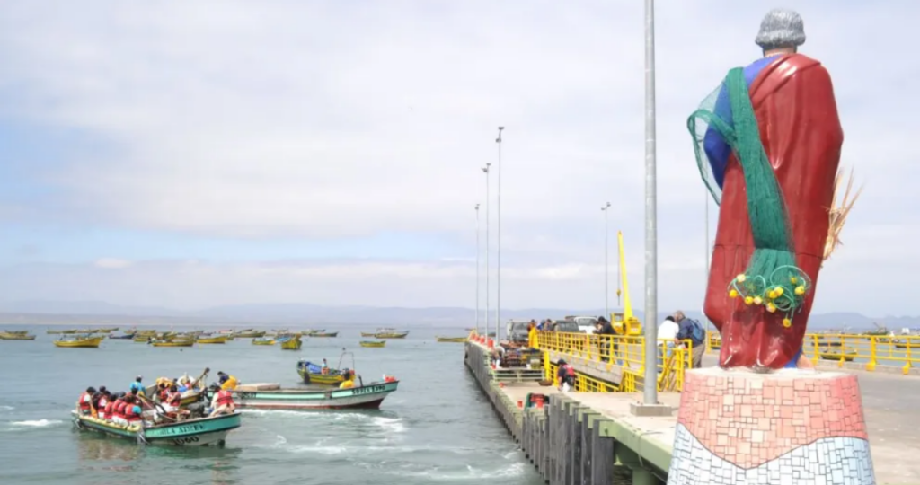 Seremi de Salud cierra preventivamente la bahía de Tongoy por presencia de "Marea Roja"