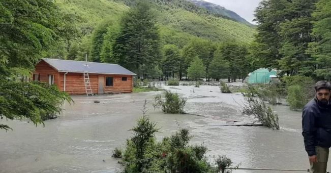 Declaran Alerta Roja en comuna de O’Higgins, Aysén, por desborde de río Mosco: hay viviendas evacuadas