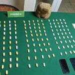 Perro del OS7 detecta capibara de peluche y a 2 mujeres con ovoides en su interior: 145 en total