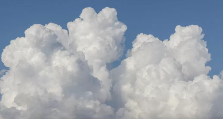 ¿Se puede frenar el fenómeno de El Niño blanqueando las nubes?