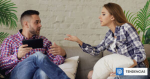 ¿Tener una relación romántica con una IA es infidelidad?