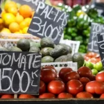 Fuertes alzas y escasez de frutas y verduras son parte de los efectos del sistema frontal en Los Ríos