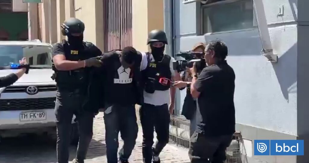 Detienen en Antofagasta a condenado por homicidio que se fugó en Copiapó: también caen colaboradores