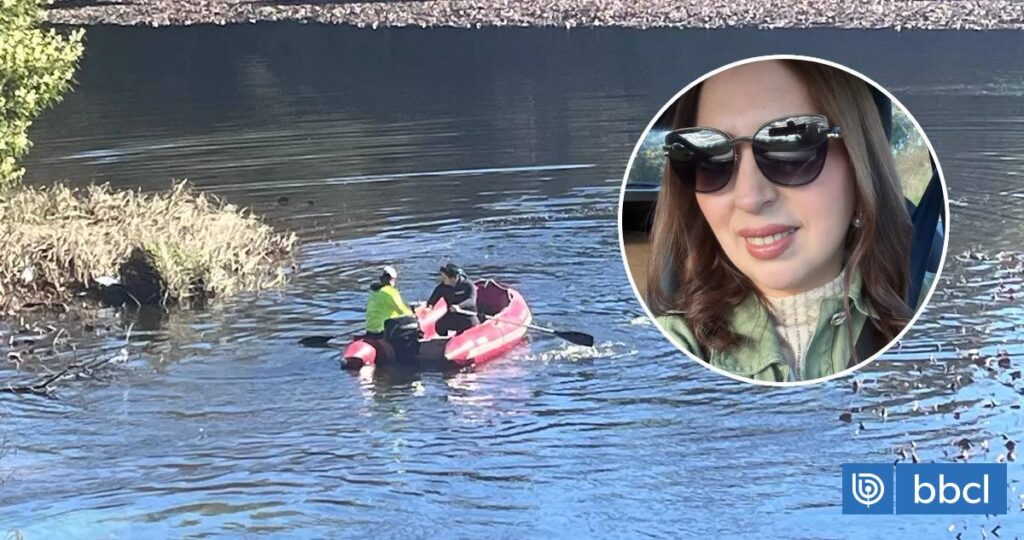 Encuentran muerta a hija de concejala que cayó con su vehículo a humedal en Valdivia