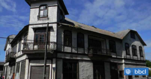 Río Bueno: municipio debe pagar en una sola cuota $432 millones por deuda de arriendo de Casa Machmar
