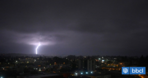 Tormentas eléctricas, granizos y vientos podrían afectar a 7 regiones este miércoles, según la DMC