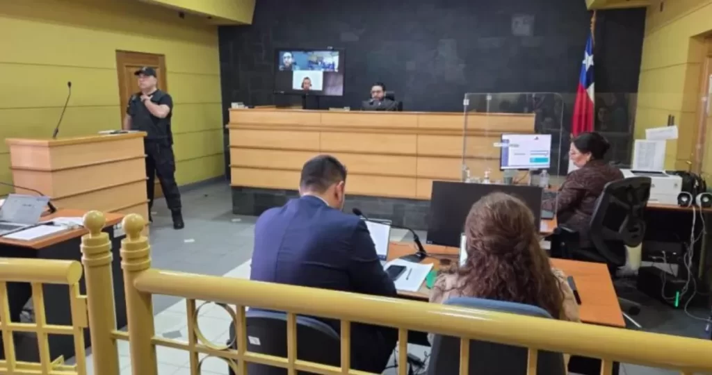 Formalizan a adulto y adolescente por asesinato de estudiante en Copiapó: murió de estocada al corazón