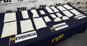 Caen 2 chilenos y 1 peruano que portaban 18 contenedores con más de 4 kilos de ketamina en Arica