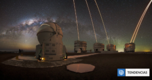 ¿Estrellas artificiales hechas en Chile? La curiosa misión de los enormes láseres que iluminan Atacama | Ciencia y Tecnología
